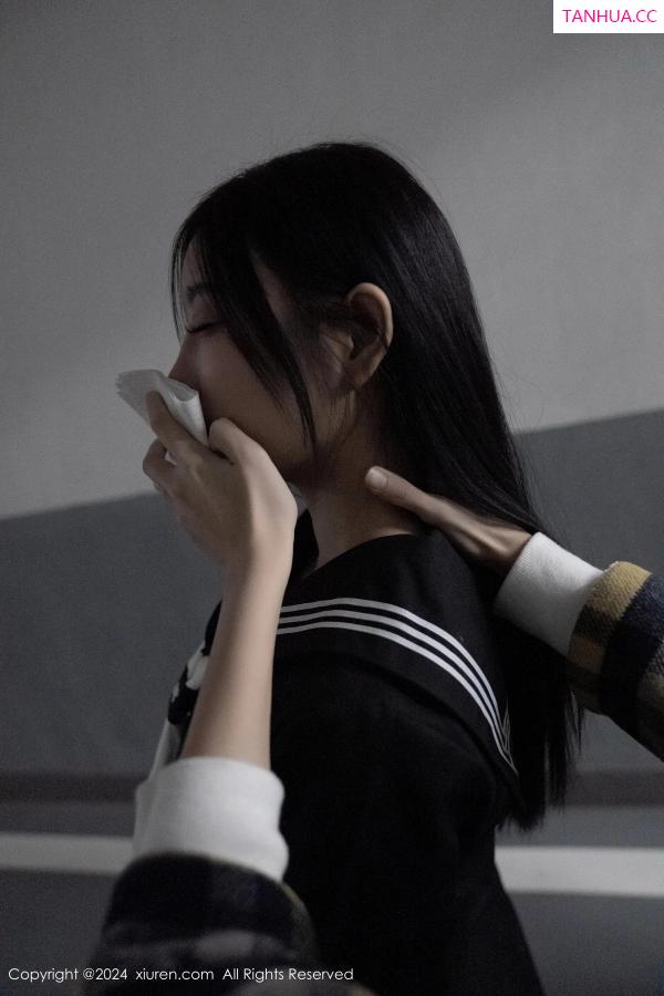 杨晨晨 sugar小甜心CC [XiuRen]高清写真图 2024.02.06 No.8080 杨晨晨Yome 美腿性感第9张图片